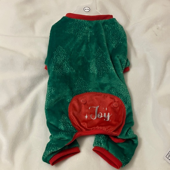 NWT Green w/ red trim Joy pet pajama w/ Velcro opening size medium 18” long - Picture 1 of 7